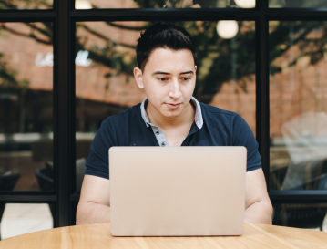 https://uvirtual.eafit.edu.co/es-co/diplomado-virtual-en-finanzas-para-no-financieros?hsCtaTracking=a91fb4a0-e315-4951-925a-15d6d6b6712a%7C7d4164ba-9732-4769-a772-670c474f064b